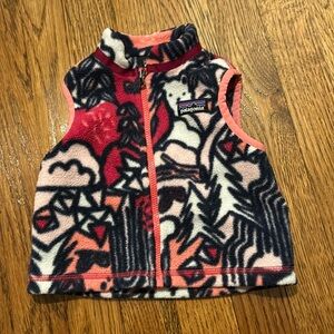 Lightly Used Baby Synchilla Vest 6-12 Months